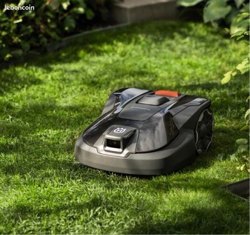 Robot de tonte entretien jardin Saint-Just-Saint-Rambert Hush Garden